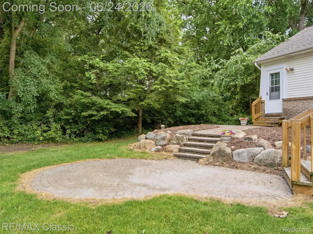 1078 Lake Lane Drive White Lake Charter Township MI 48386