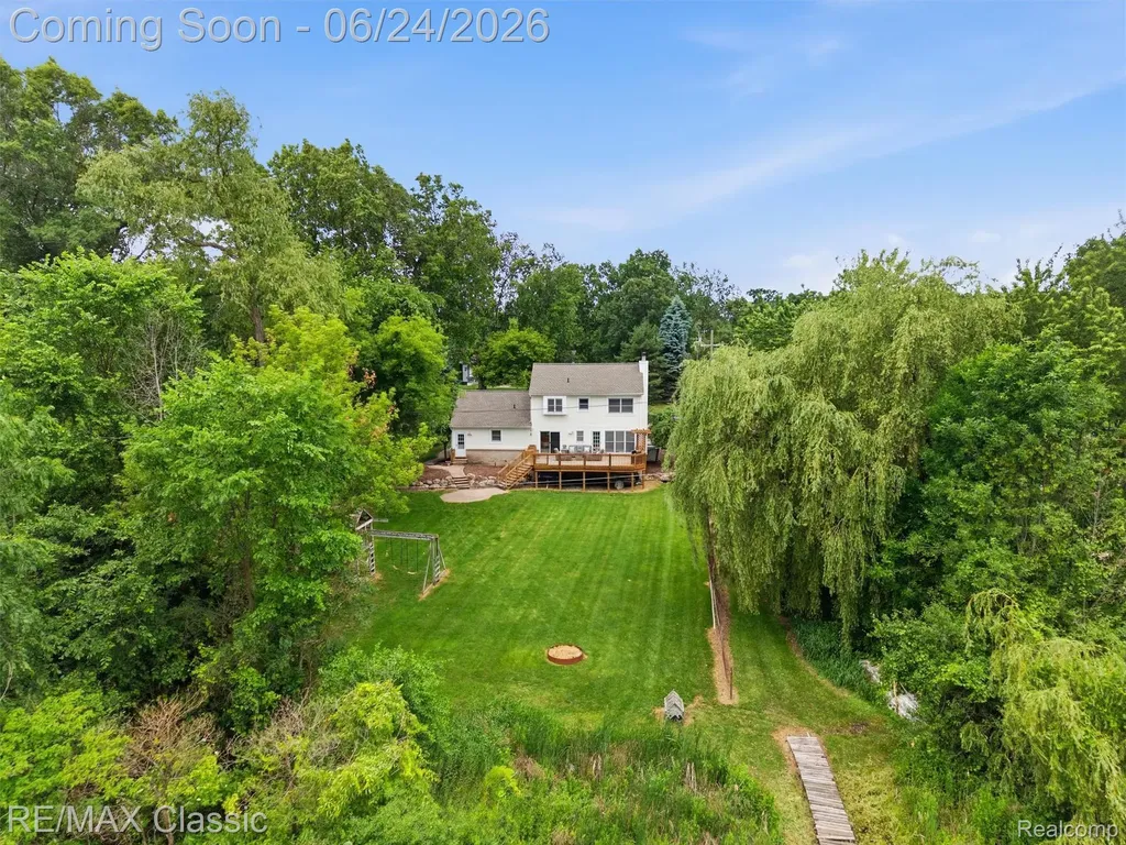 1078 Lake Lane Drive White Lake Charter Township MI 48386
