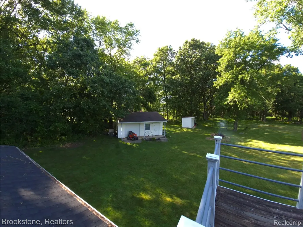 4890 Whipple Lake Road Independence Charter Township MI 48348