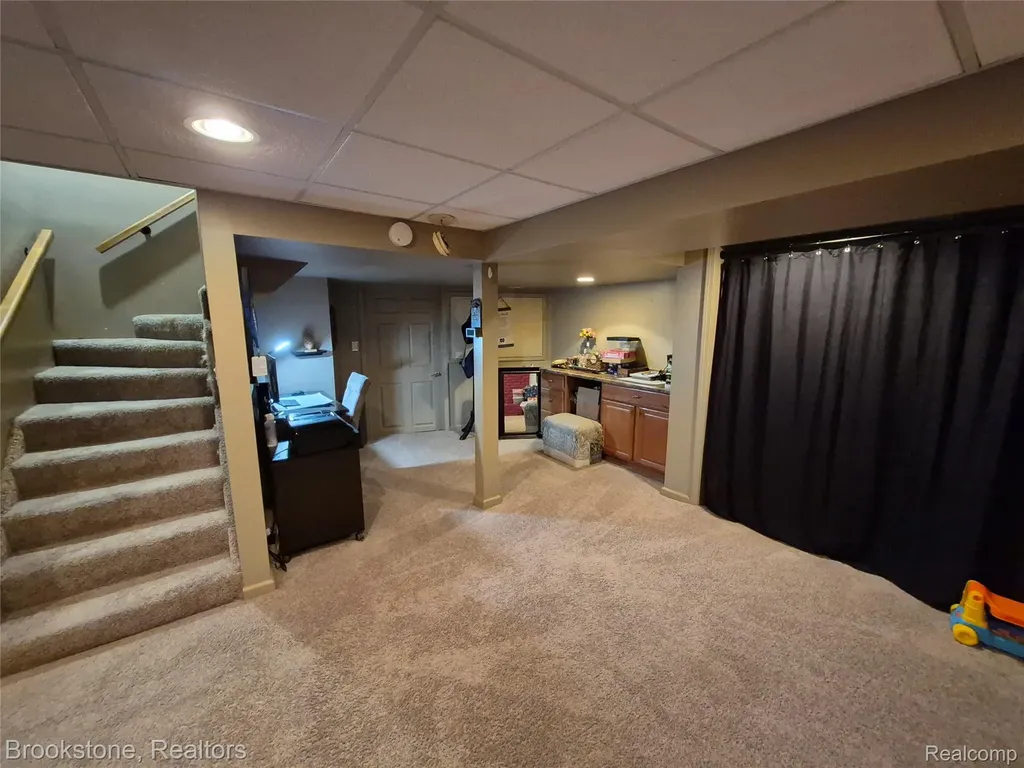 4890 Whipple Lake Road Independence Charter Township MI 48348