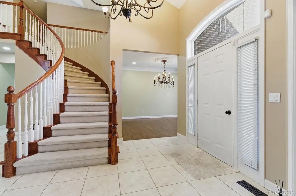 54395 White Spruce Lane Shelby Charter Township MI 48315