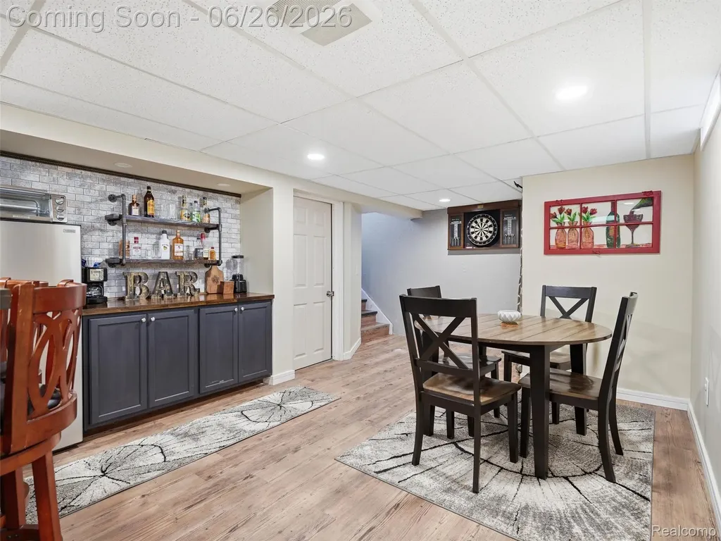 10610 Estola Avenue White Lake Charter Township MI 48386