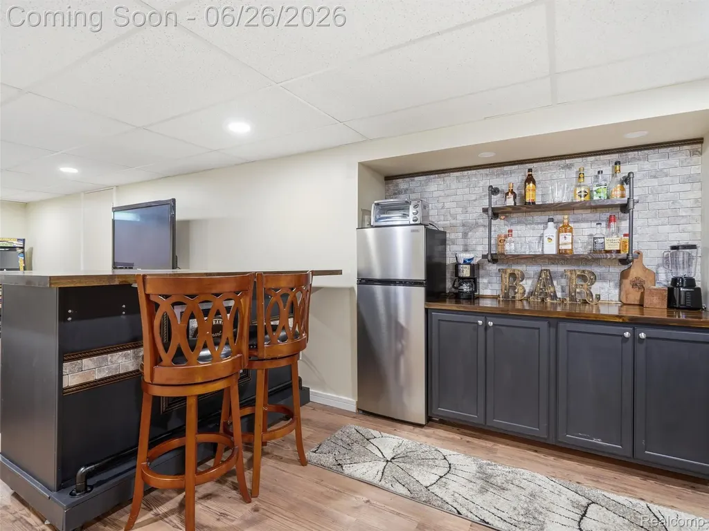 10610 Estola Avenue White Lake Charter Township MI 48386