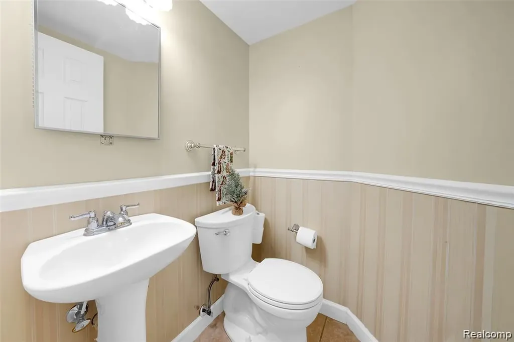 44167 Providence Drive Clinton Charter Township MI 48038