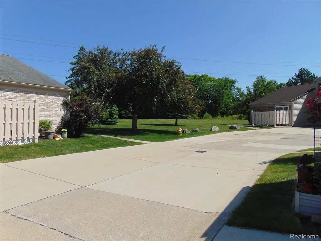 44167 Providence Drive Clinton Charter Township MI 48038