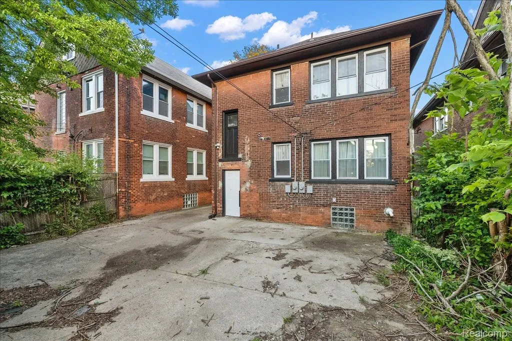 2256 W Philadelphia Street Detroit City MI 48206