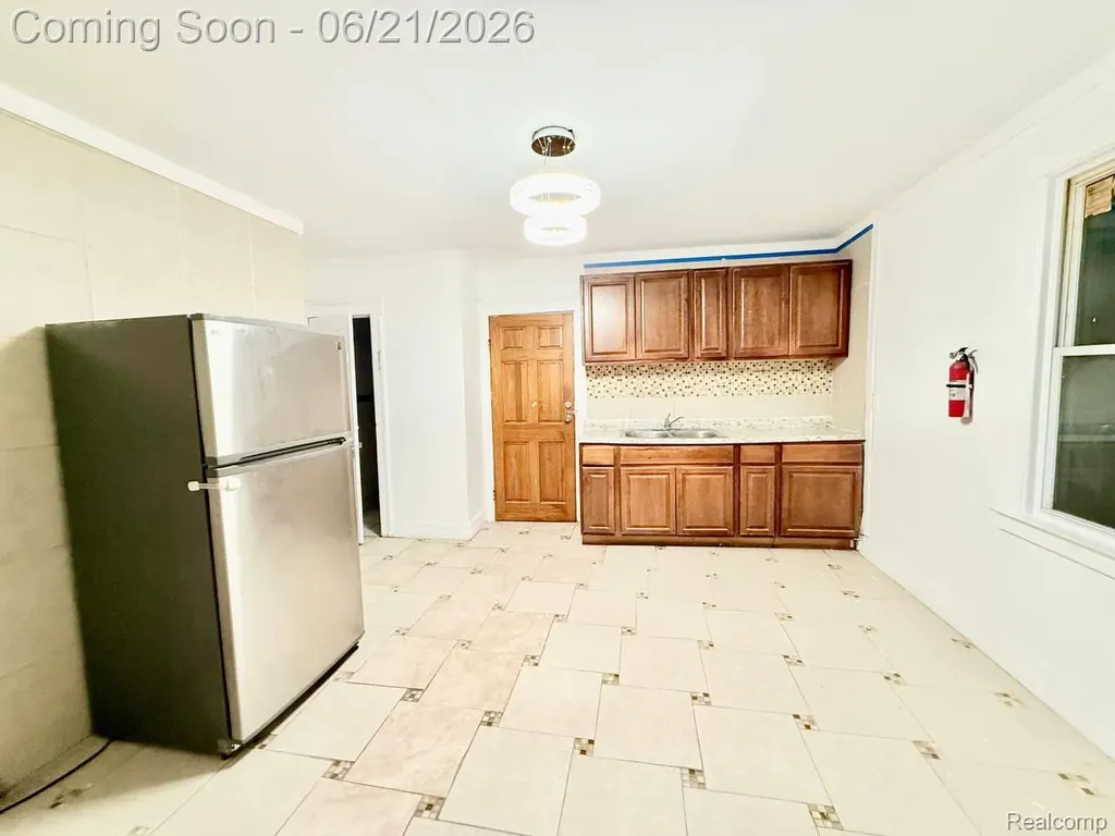 3055 Belmont Street Hamtramck City MI 48212