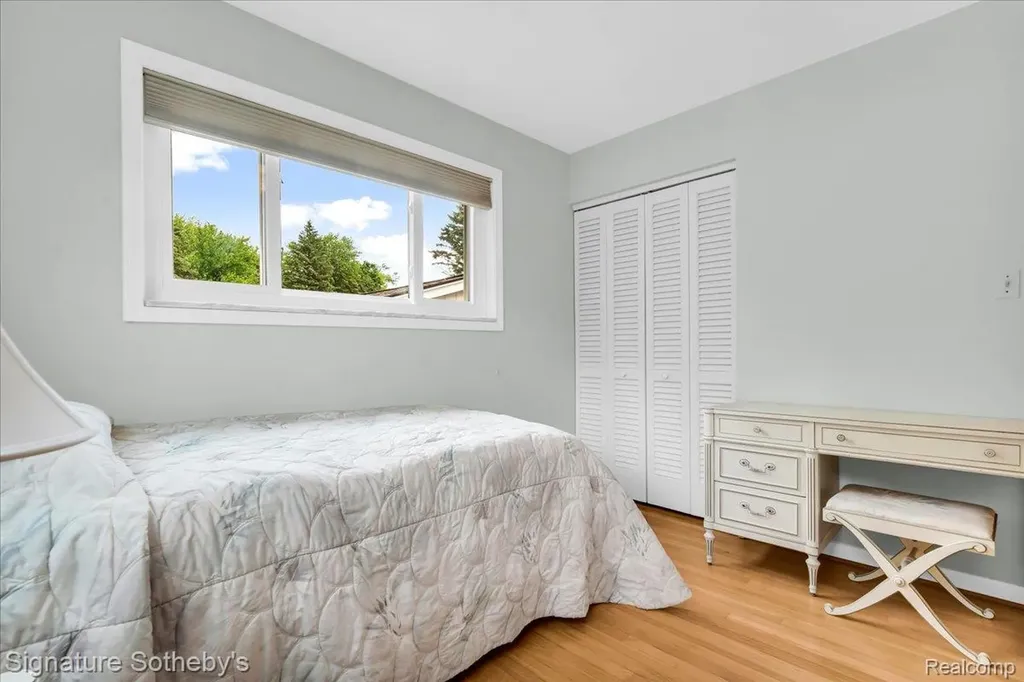 6851 Meath Hunt Circle Troy City MI 48098