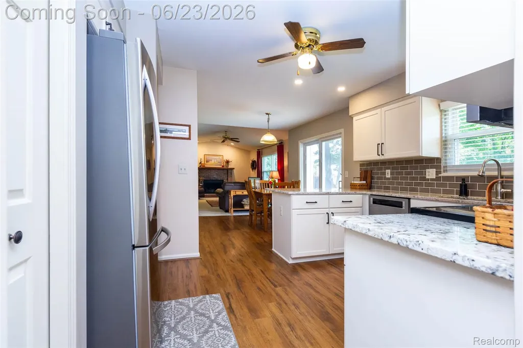 27533 Winchester Terrace Brownstown Charter Township MI 48183