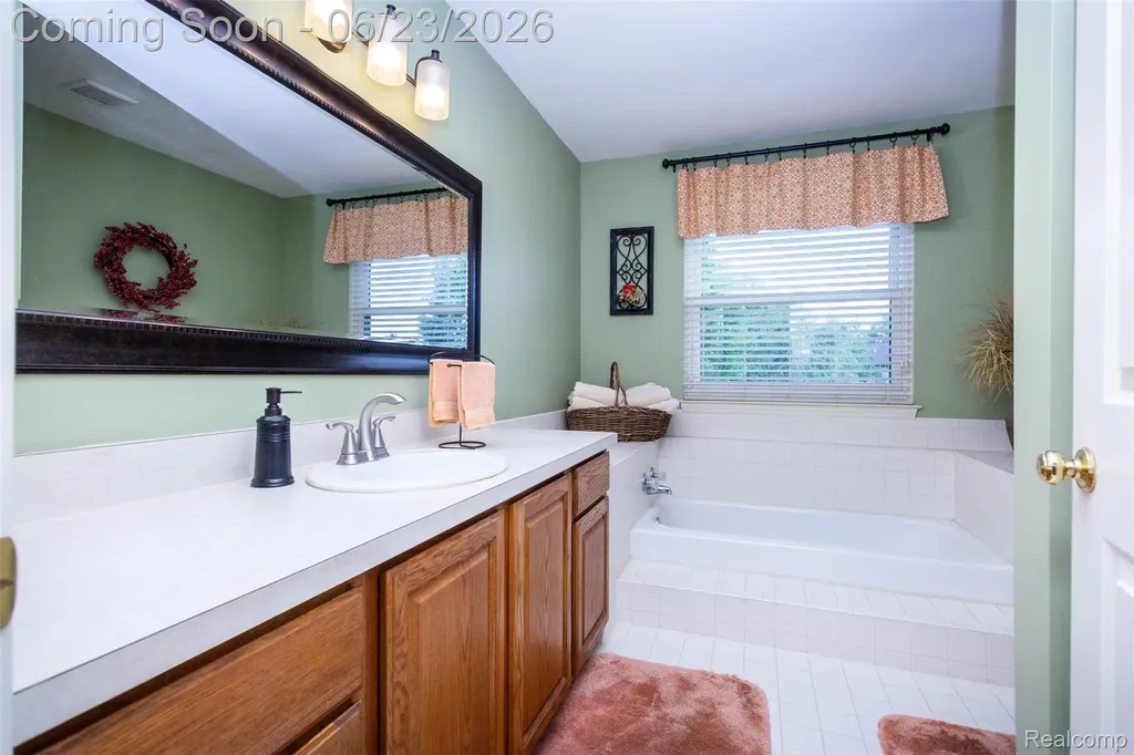27533 Winchester Terrace Brownstown Charter Township MI 48183