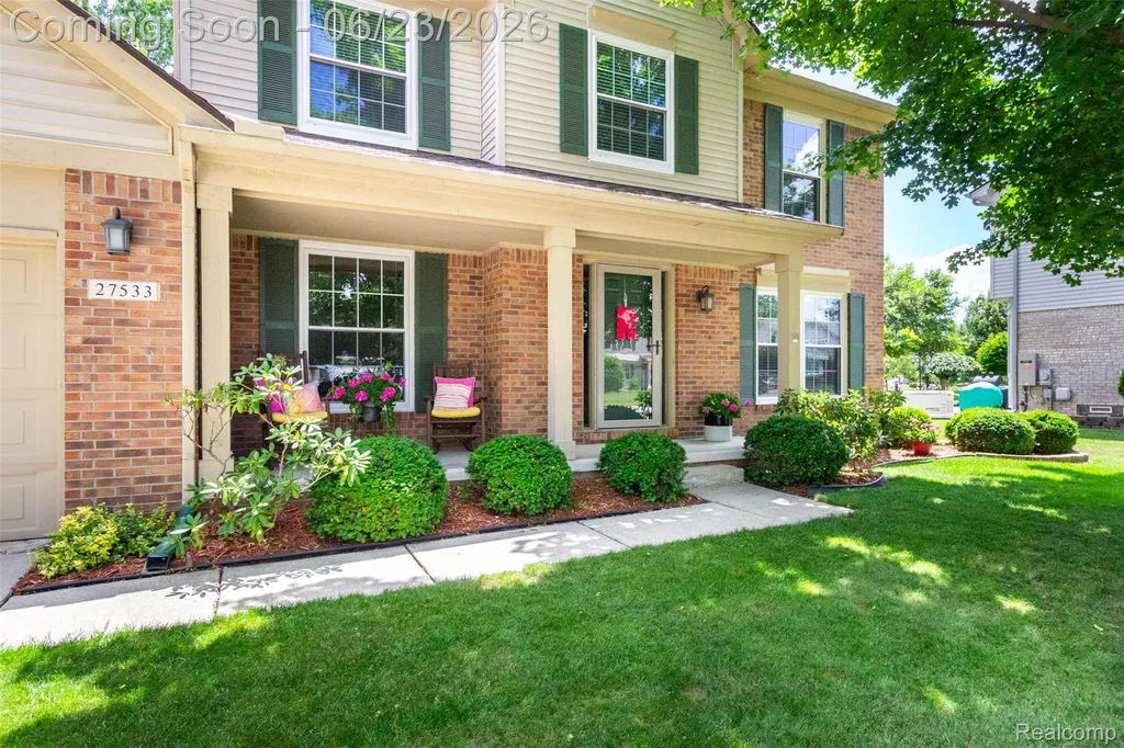 27533 Winchester Terrace Brownstown Charter Township MI 48183