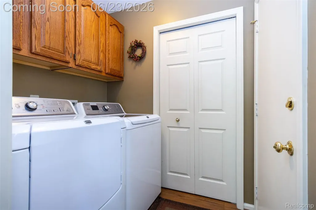 27533 Winchester Terrace Brownstown Charter Township MI 48183