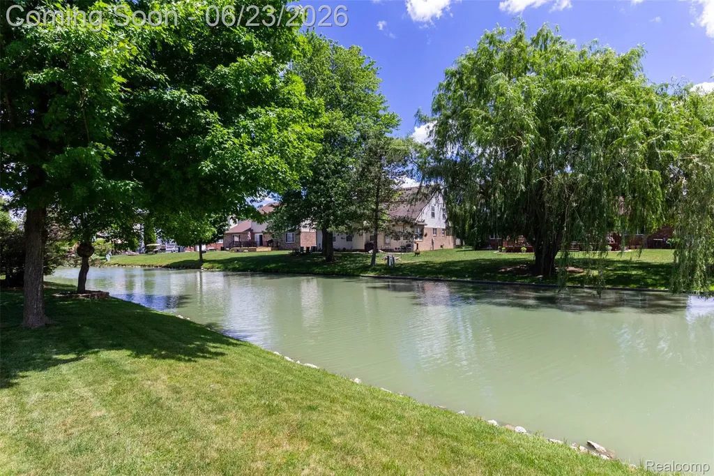 27533 Winchester Terrace Brownstown Charter Township MI 48183