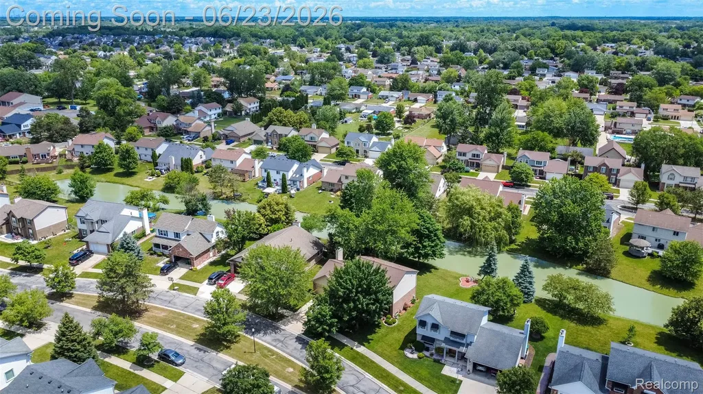 27533 Winchester Terrace Brownstown Charter Township MI 48183