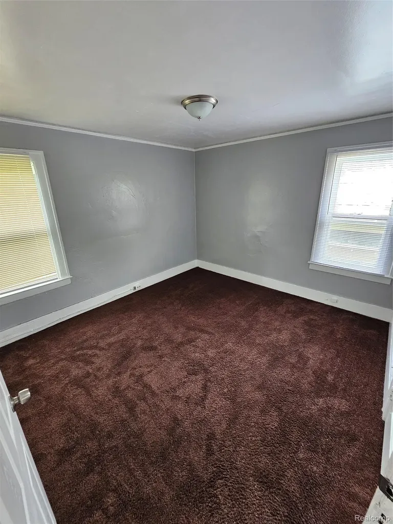 10029 Violetlawn Street Detroit City MI 48204