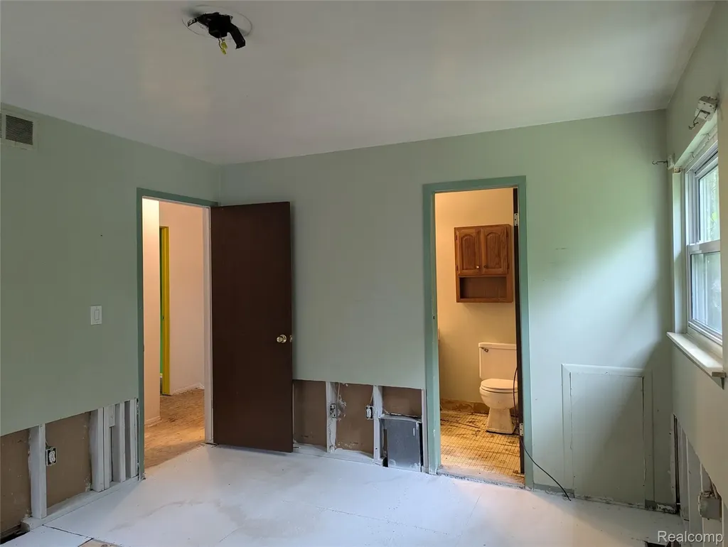 5438 Grayfield Circle Ypsilanti Charter Township MI 48197