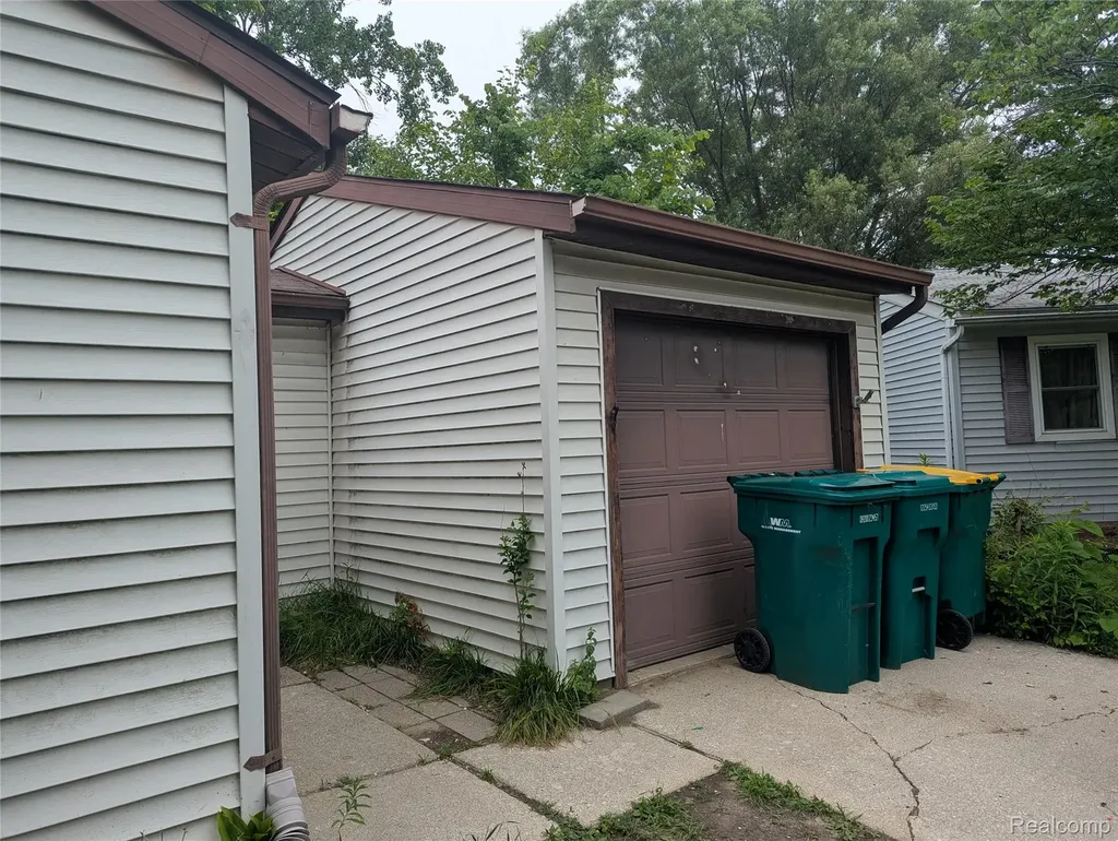 5438 Grayfield Circle Ypsilanti Charter Township MI 48197