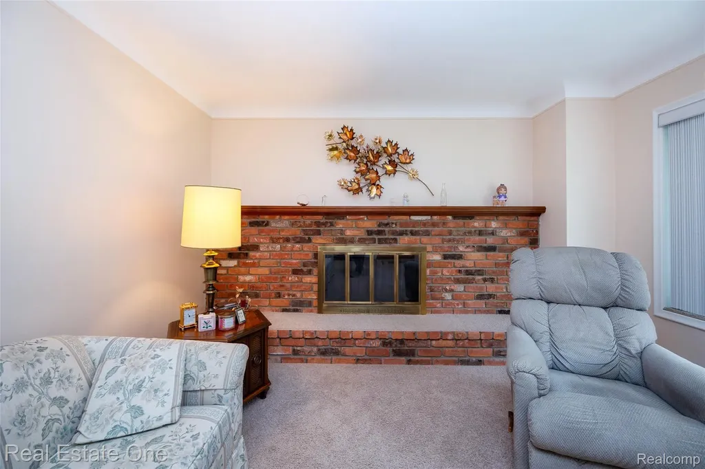 1156 Bielby Street Waterford Charter Township MI 48328