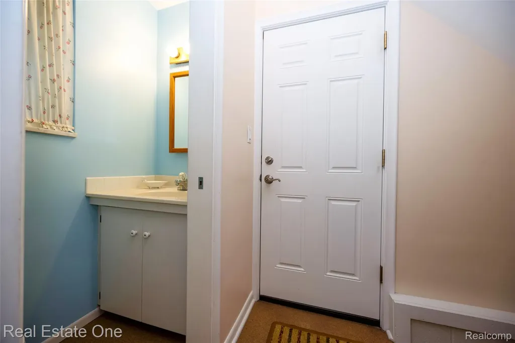 1156 Bielby Street Waterford Charter Township MI 48328