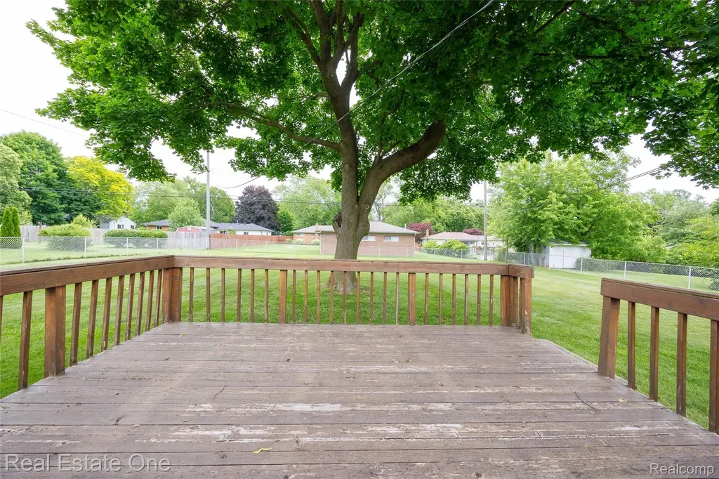 1156 Bielby Street Waterford Charter Township MI 48328