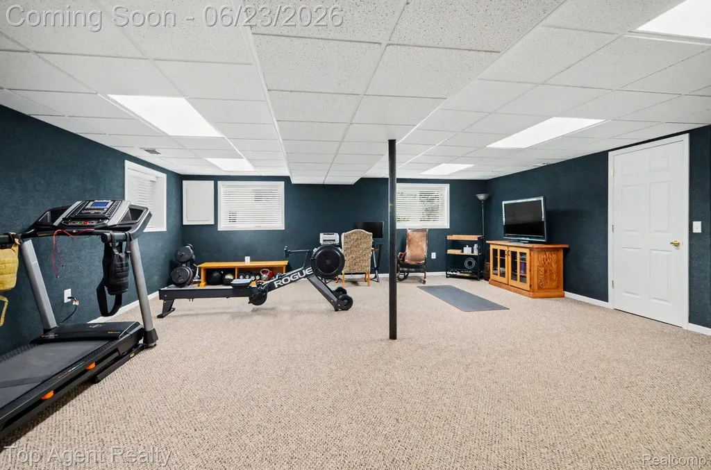 3759 Donley Avenue Rochester Hills City MI 48309