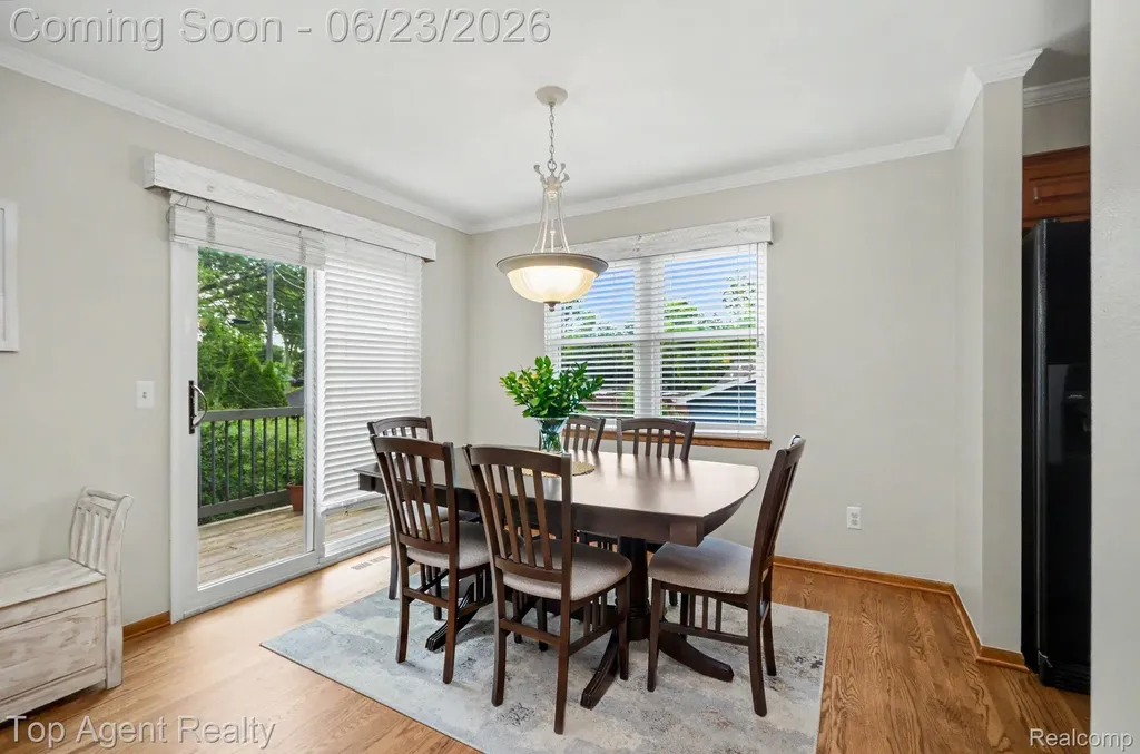 3759 Donley Avenue Rochester Hills City MI 48309