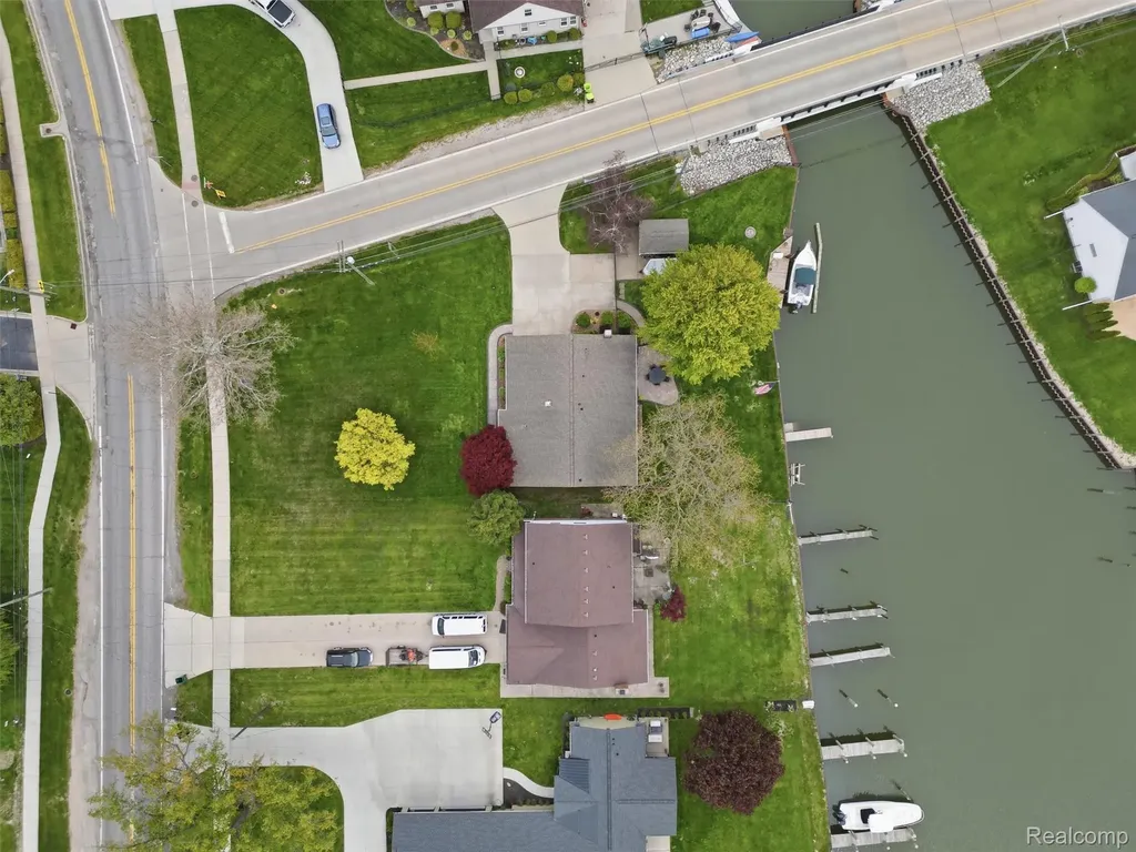 32160 S River Road Harrison Charter Township MI 48045
