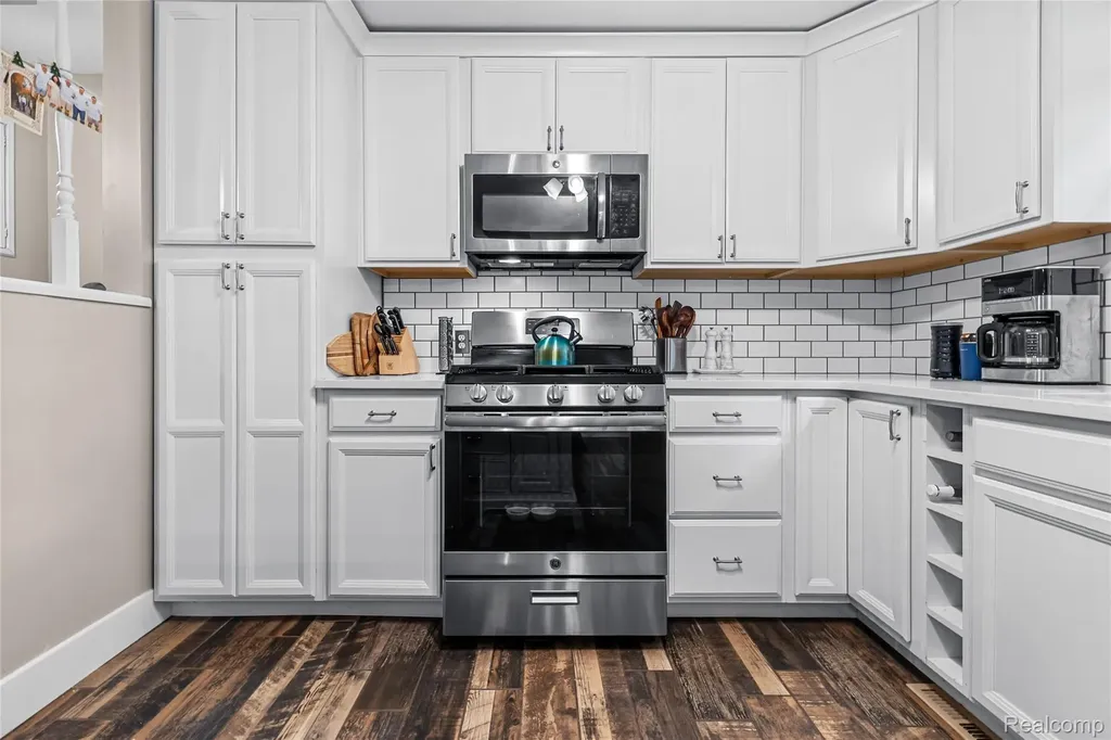 3139 Willet Avenue Rochester Hills City MI 48309