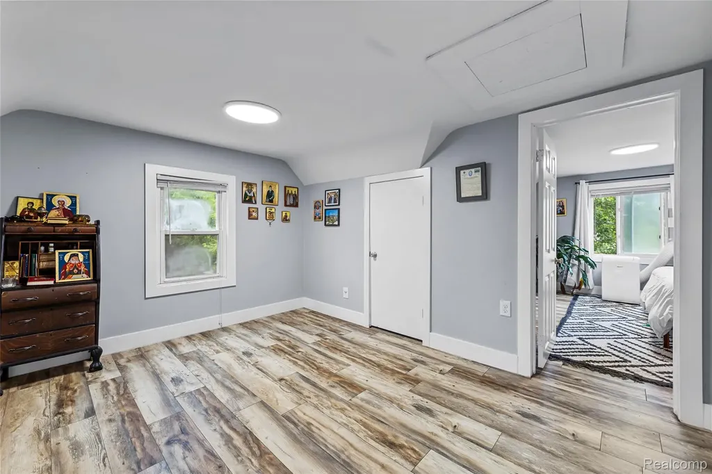 3139 Willet Avenue Rochester Hills City MI 48309