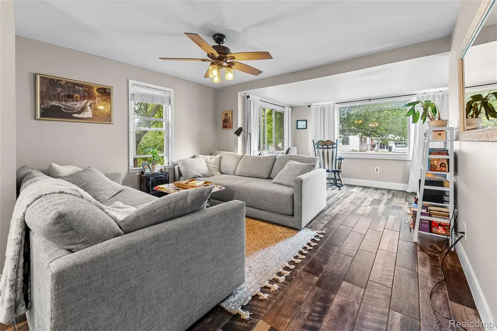3139 Willet Avenue Rochester Hills City MI 48309
