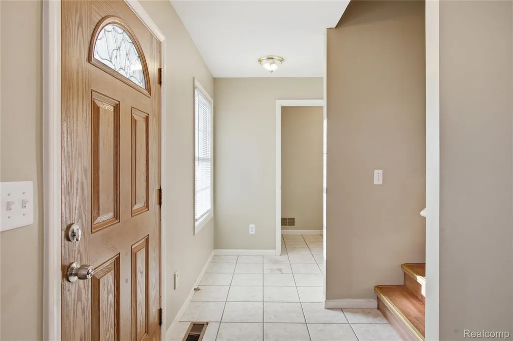 4118 Devon Road Royal Oak City MI 48073