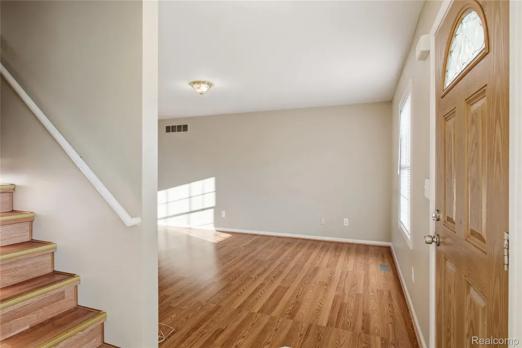 4118 Devon Road Royal Oak City MI 48073