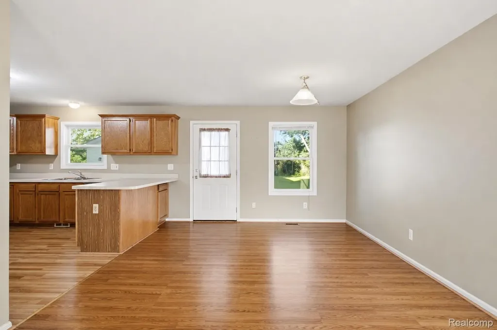 4118 Devon Road Royal Oak City MI 48073