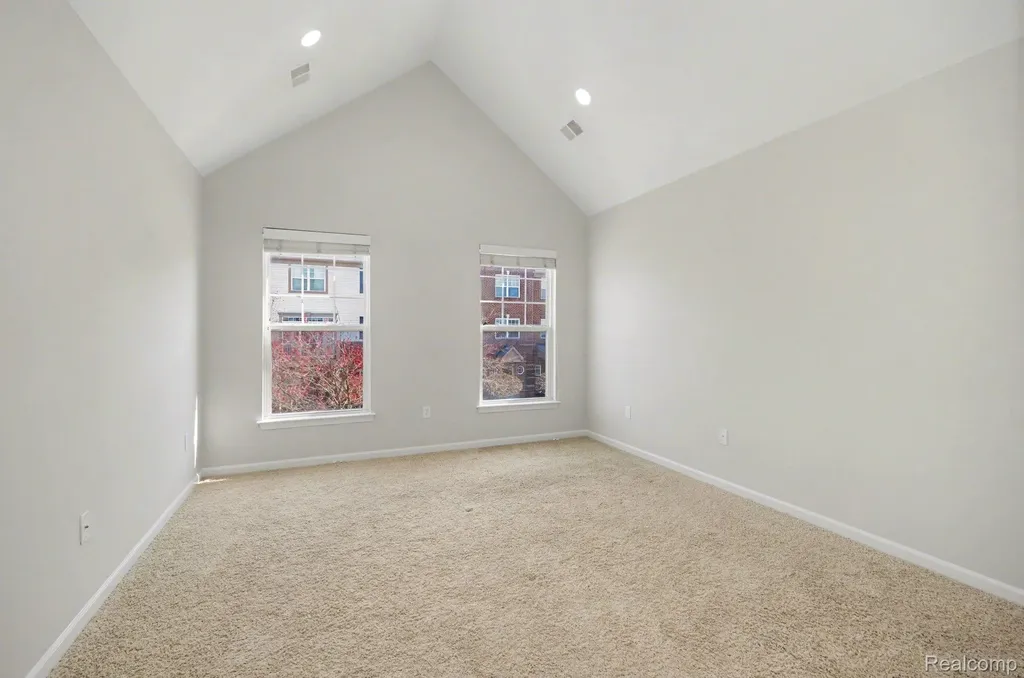 269 Wright Street Wixom City MI 48393