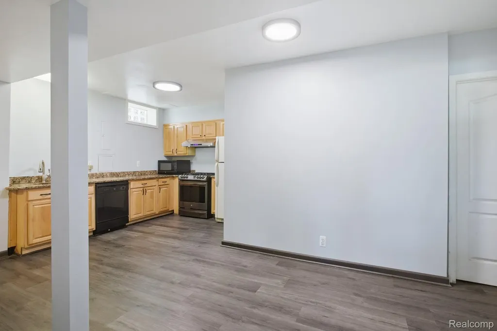 16565 Sherwood Lane Northville Township MI 48168