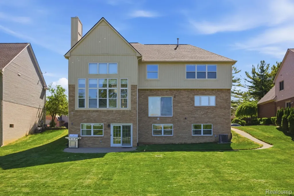 16565 Sherwood Lane Northville Township MI 48168