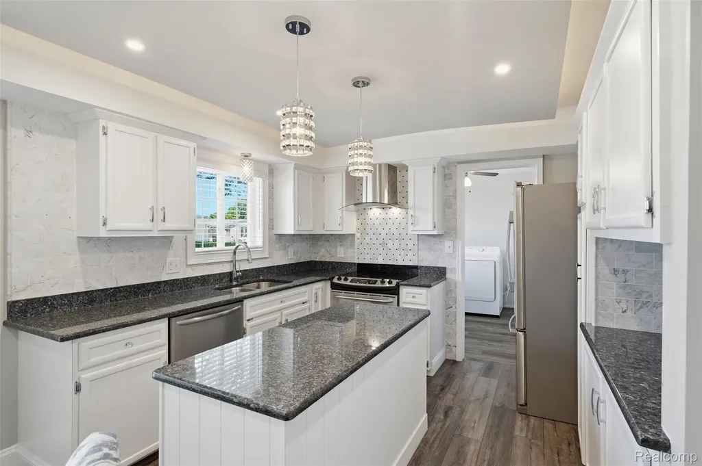 5159 Lewis Drive Sterling Heights City MI 48310