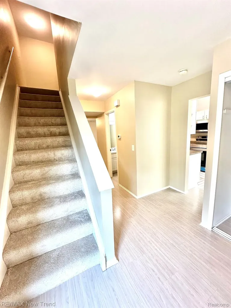 26949 Farmbrook Villa Drive Southfield City MI 48034