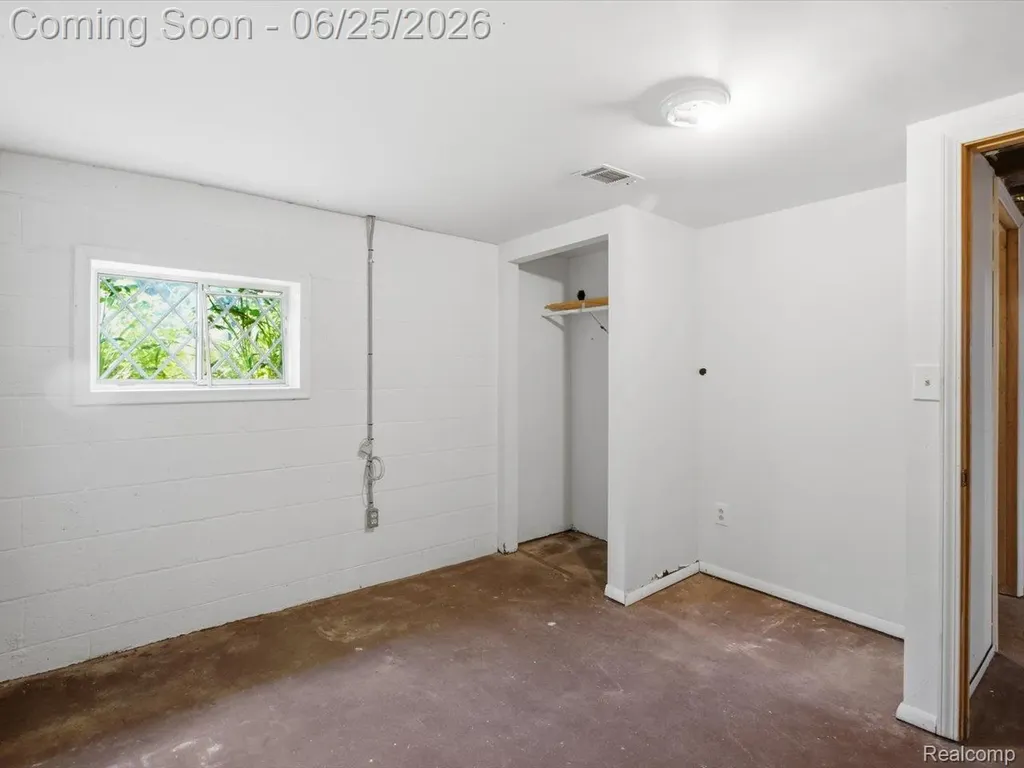 2861 Church Road Columbus Township MI 48063