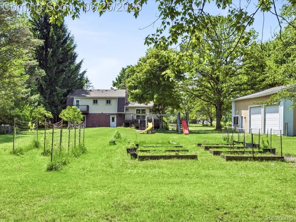 2861 Church Road Columbus Township MI 48063