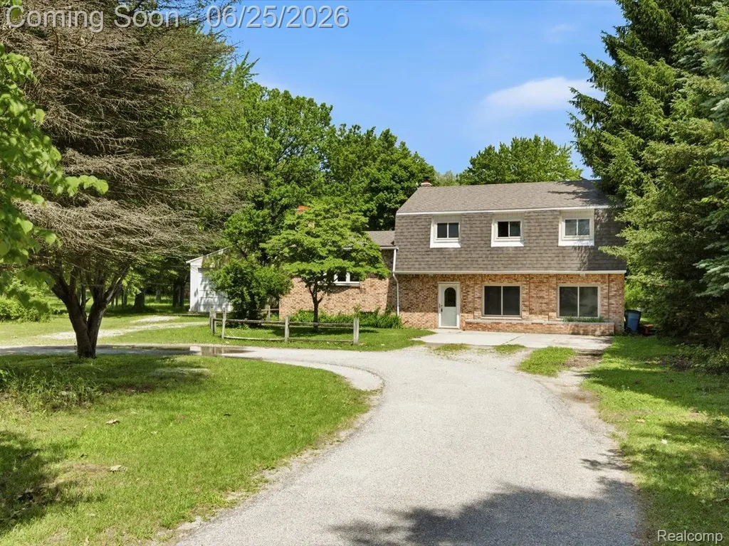 2861 Church Road Columbus Township MI 48063