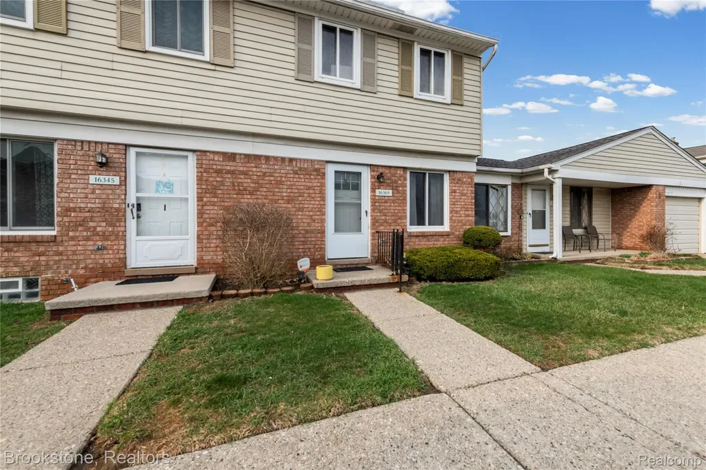 16369 Brittany Drive Roseville City MI 48066