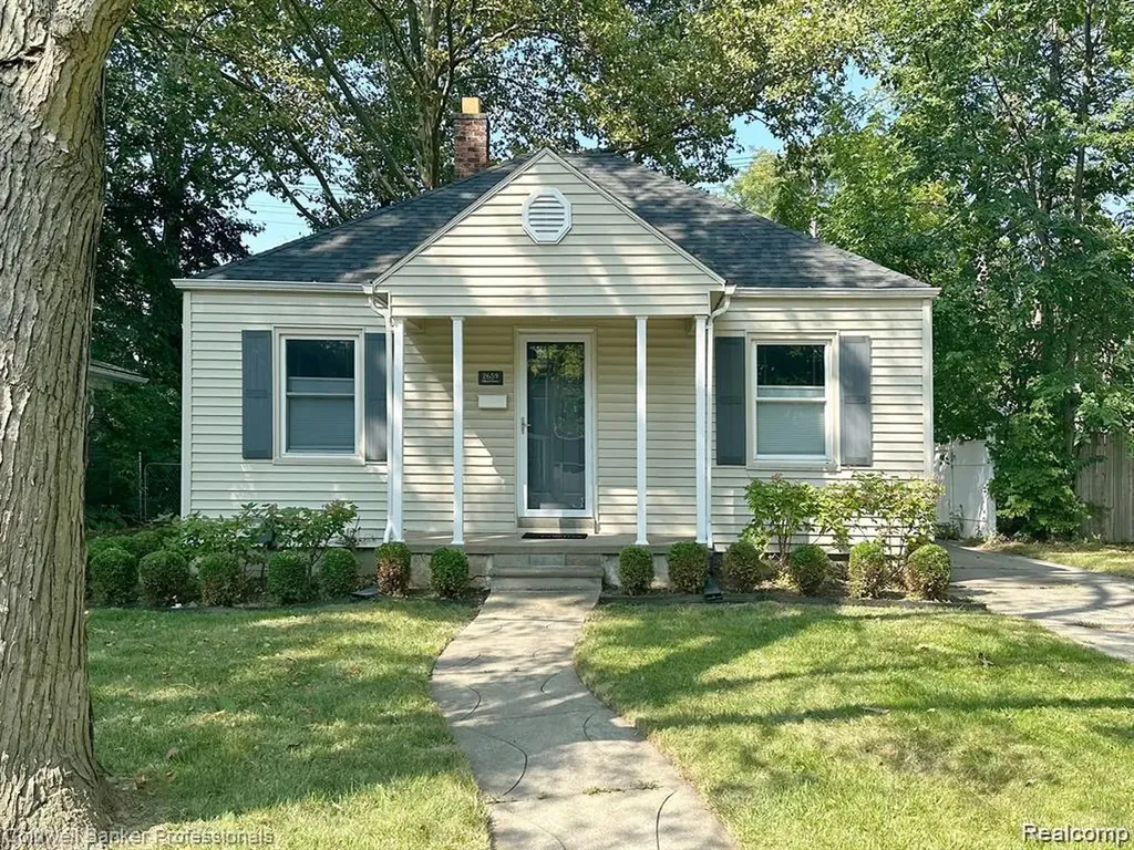 2659 Ellwood Avenue Berkley City MI 48072
