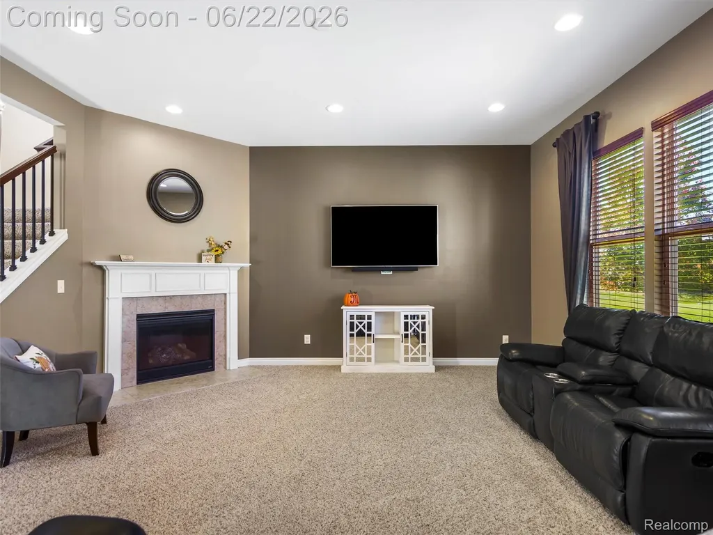 2130 Findley Circle Orion Charter Township MI 48360
