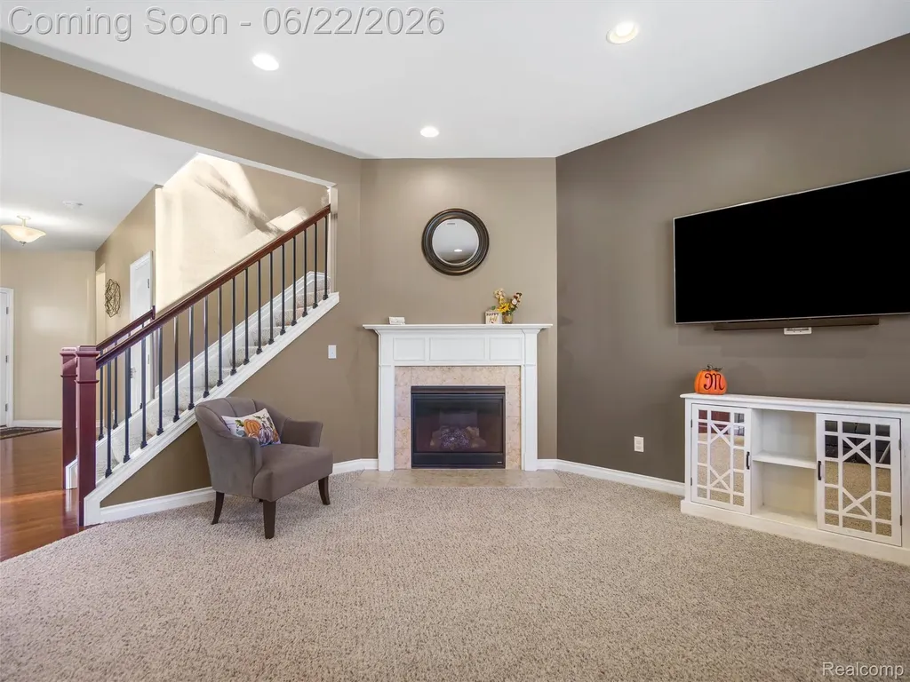 2130 Findley Circle Orion Charter Township MI 48360
