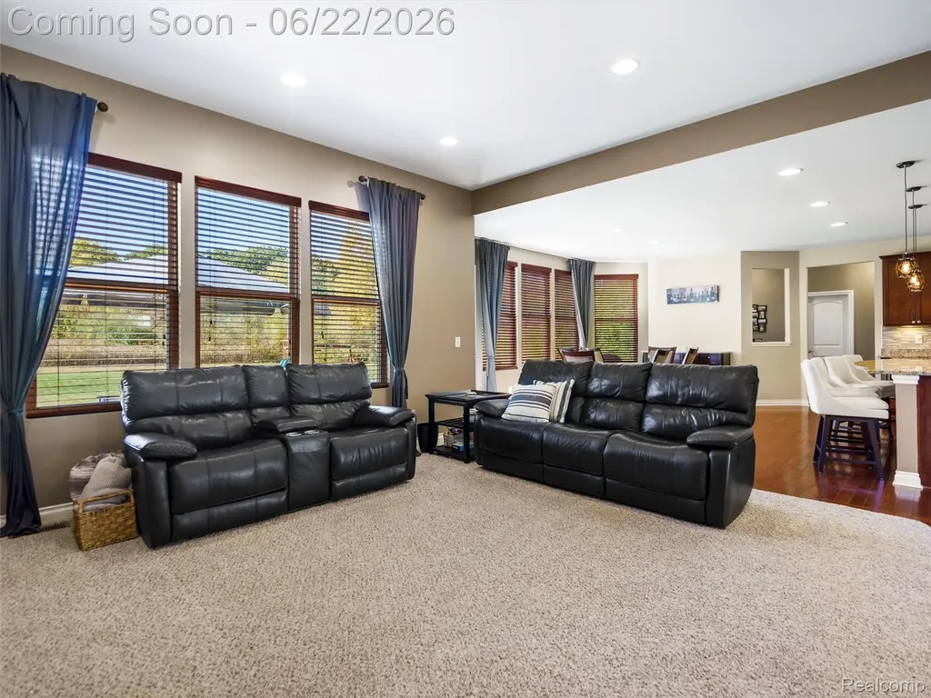 2130 Findley Circle Orion Charter Township MI 48360