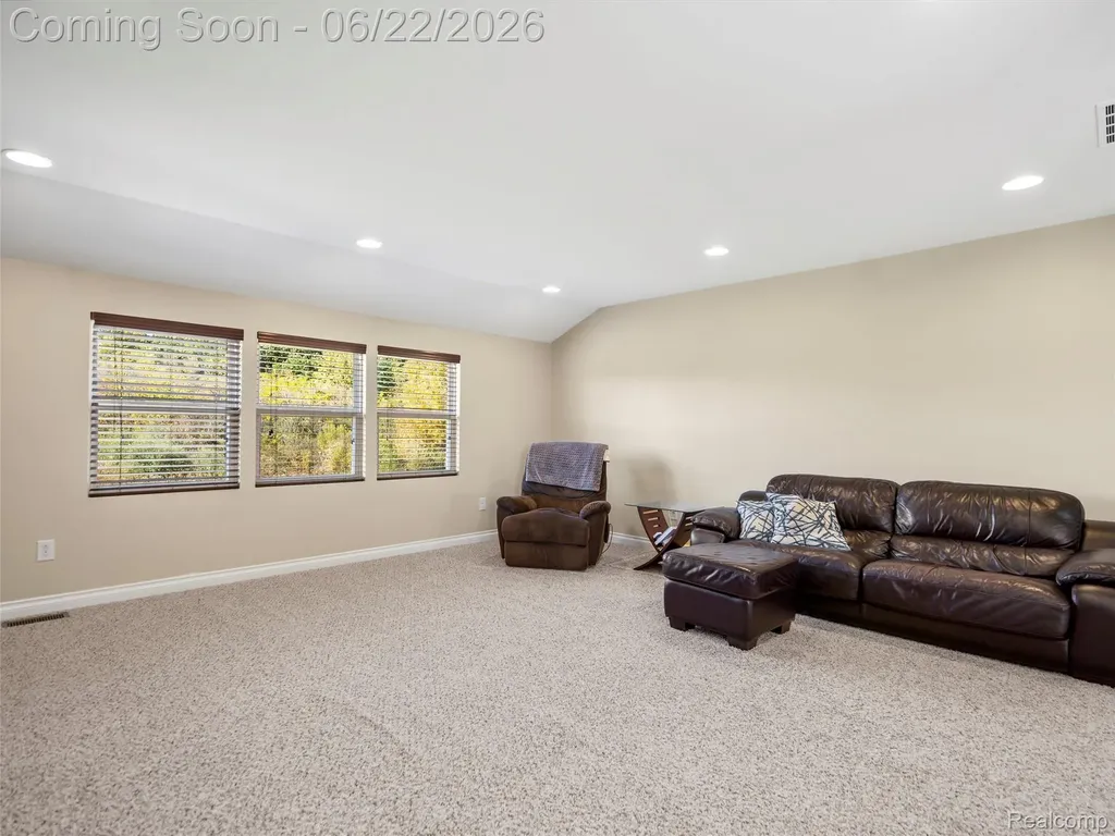 2130 Findley Circle Orion Charter Township MI 48360