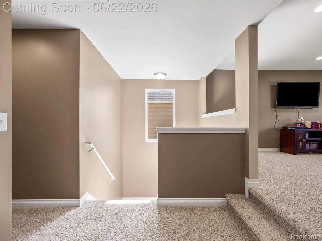 2130 Findley Circle Orion Charter Township MI 48360