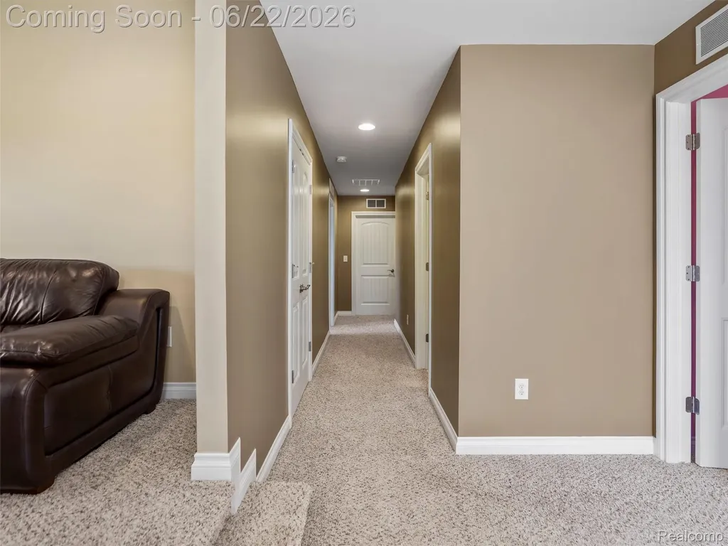 2130 Findley Circle Orion Charter Township MI 48360