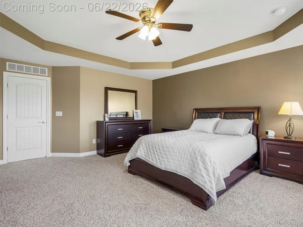 2130 Findley Circle Orion Charter Township MI 48360